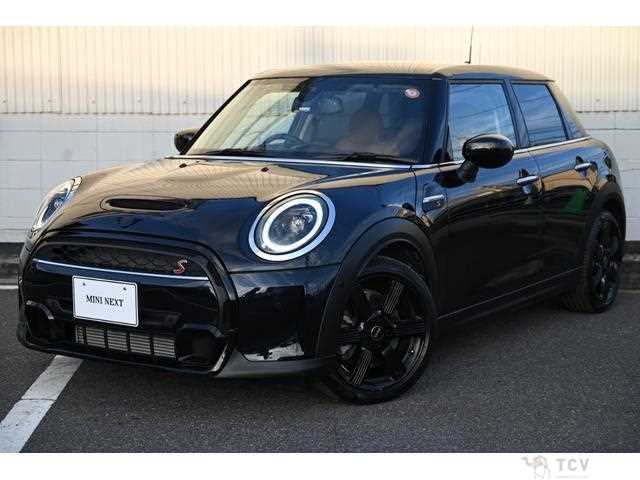 2023 BMW MINI