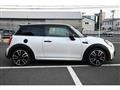 2023 BMW MINI