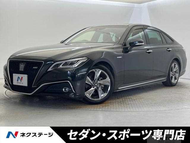 2018 Toyota Crown Hybrid