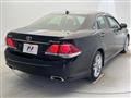 2012 Toyota Crown