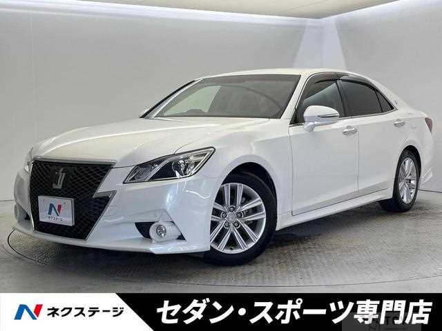 2013 Toyota Crown