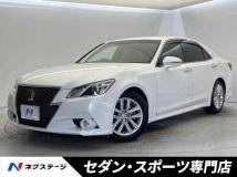 2013 Toyota Crown