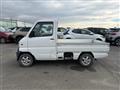 1999 Mitsubishi Minicab Truck