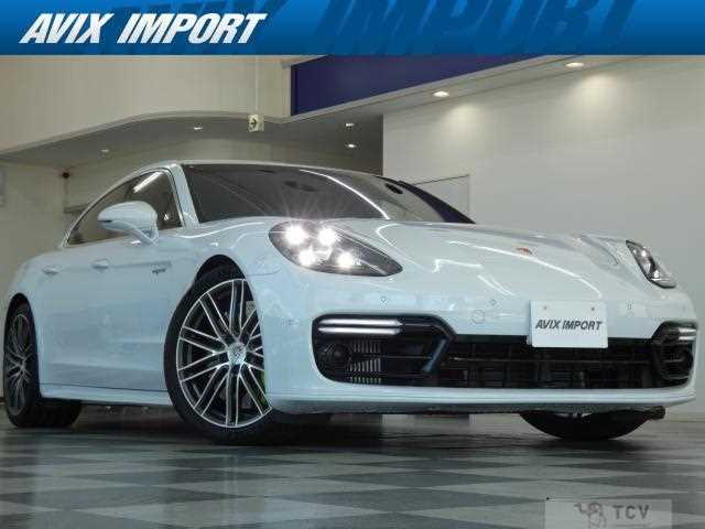 2018 Porsche Panamera