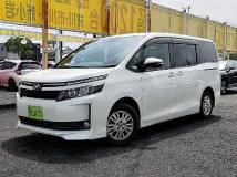 2017 Toyota Voxy
