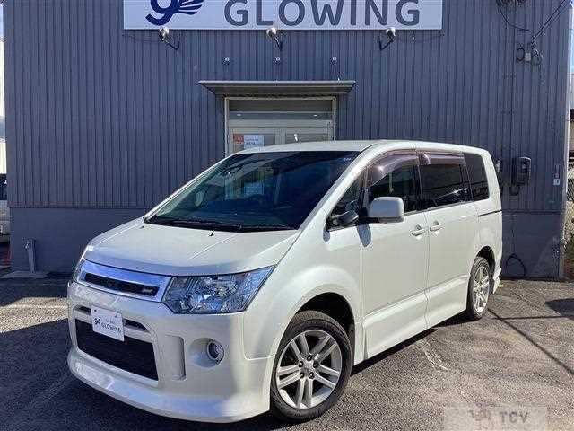 2008 Mitsubishi Delica D5