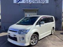 2008 Mitsubishi Delica D5