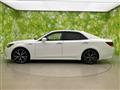 2017 Toyota Crown Hybrid