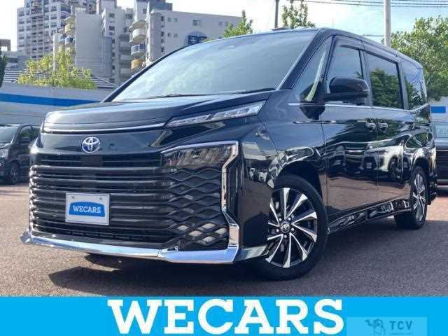 2025 Toyota Voxy