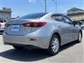 2015 Mazda Axela