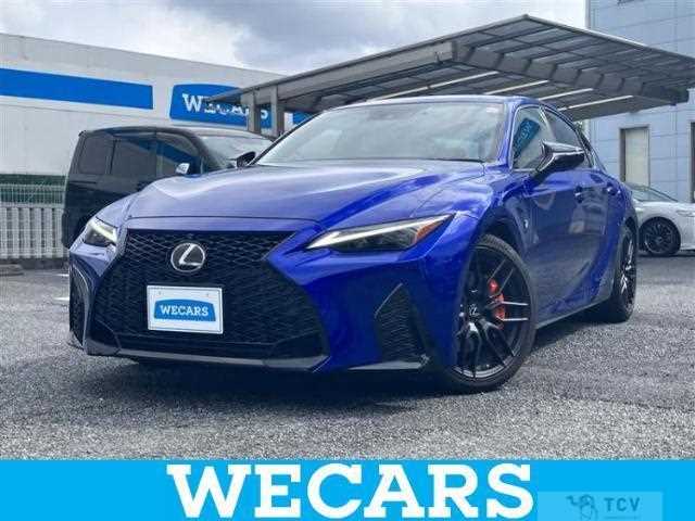 2021 Lexus IS
