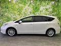 2013 Toyota PRIUS α