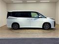 2022 Toyota Voxy