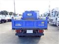 2016 Isuzu Elf Truck
