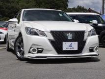 2013 Toyota Crown Hybrid