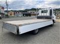 2020 Isuzu Elf Truck