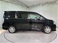 2007 Toyota Voxy