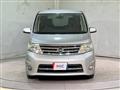 2008 Nissan Serena