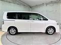 2011 Toyota Voxy