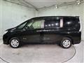 2013 Nissan Serena