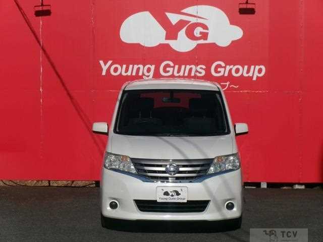2012 Nissan Serena