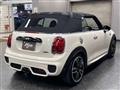 2017 BMW MINI