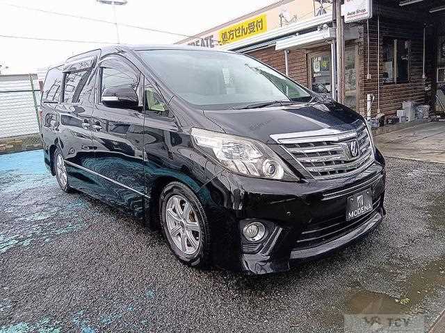2013 Toyota Alphard G