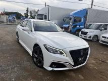 2020 Toyota Crown Hybrid