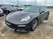2015 Porsche Panamera