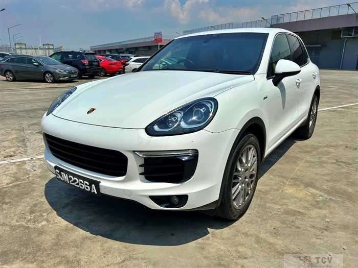 2015 Porsche Cayenne