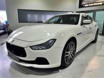 2016 Maserati Ghibli