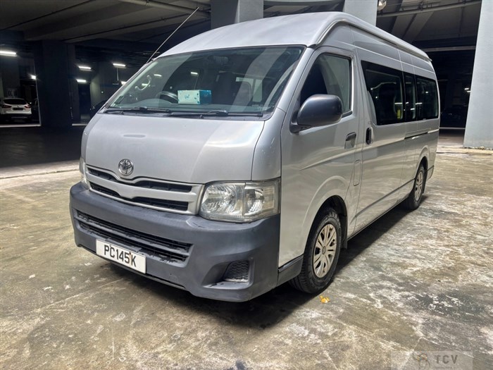 2010 Toyota Hiace