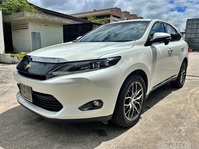2016 Toyota Harrier