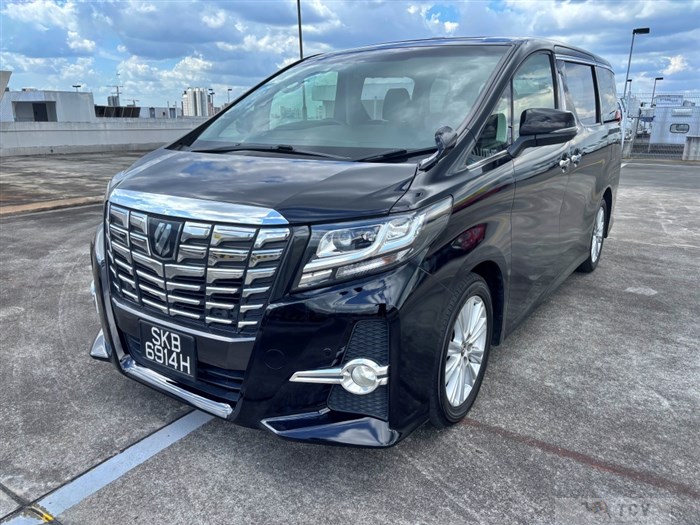 2015 Toyota Alphard