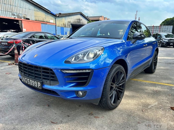 2015 Porsche Macan