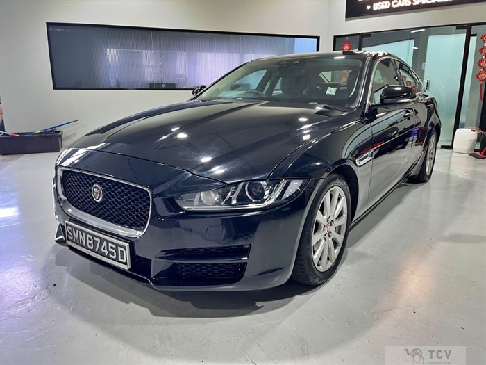 2016 Jaguar XE
