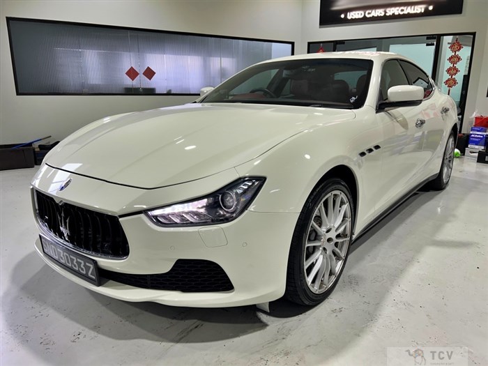 2016 Maserati Ghibli