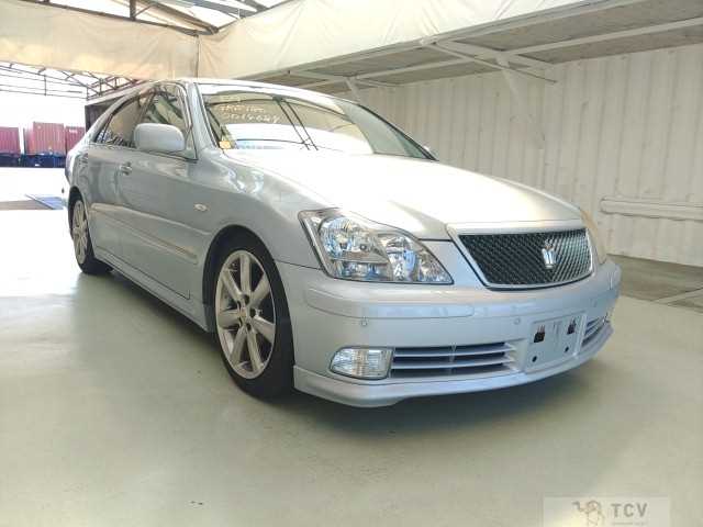 2004 Toyota Crown