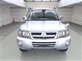 2004 Mitsubishi Pajero