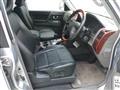 2004 Mitsubishi Pajero