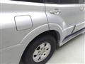 2004 Mitsubishi Pajero