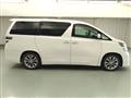 2010 Toyota Vellfire