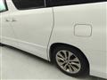 2010 Toyota Vellfire