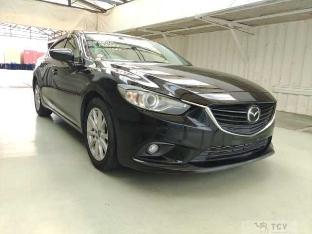 2013 Mazda Atenza