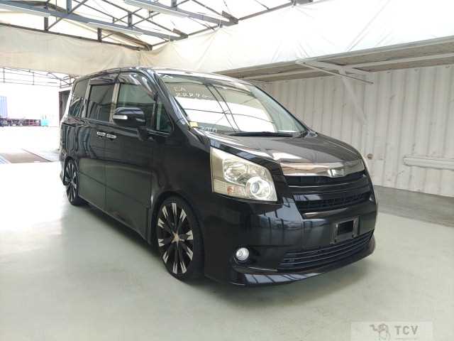 2008 Toyota Noah