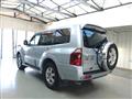 2006 Mitsubishi Pajero