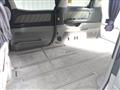 2006 Toyota Alphard