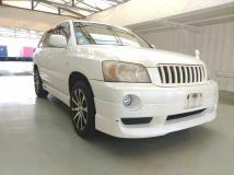 2004 Toyota Kluger V