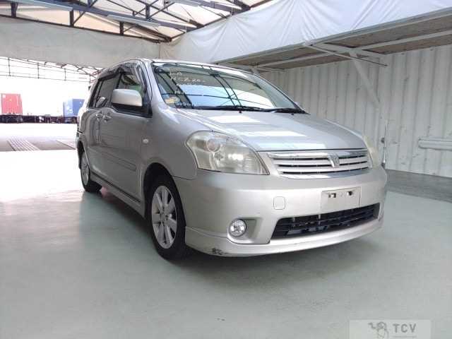 2006 Toyota Raum