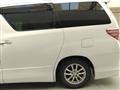 2013 Toyota Vellfire